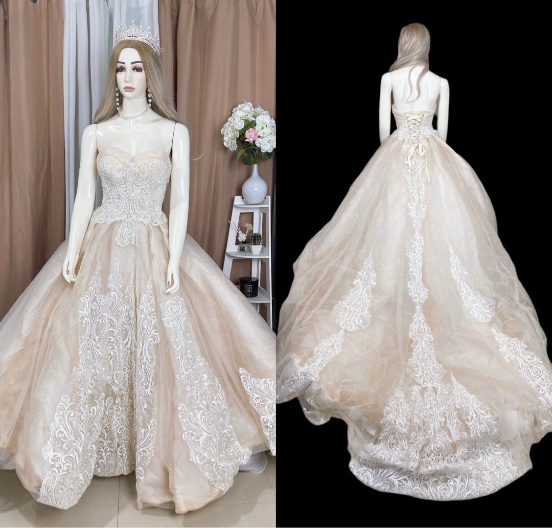 Long trail sagala or wedding gown (Category: Evening dresses & gowns) located in Dasmarinas. Submitted by legitbeauty08 (Listing ID 1342926074, Image 1). Description: Super ganda Corset type Long trail Free size de tali likod Pwede rent 2k dasma cavite loc .