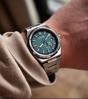 (Category: ) located in . Submitted by notorious_watches (Listing ID 1343016964, Image 1). Description: .