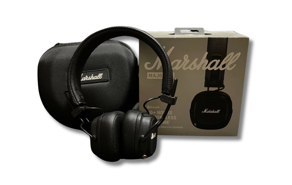 MARSHALL MAJOR IV BLACK (Category: Headphones & Headsets) located in Mabalacat. Submitted by redclutters (Listing ID 1342932817, Image 1). Description: - good condition - authentic (bought from marshall store) - w/ box, cable, etc. and MARSHALL CASE.