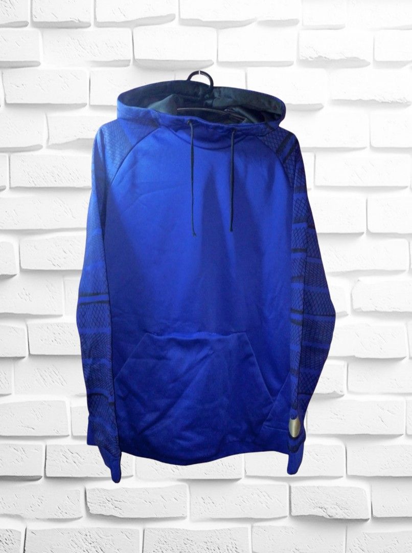 Nike Dri-Fit Blue Hoodie Jacket (Category: Coats, Jackets and Outerwear) located in San Jose del Monte. Submitted by lethriftster (Listing ID 1342923537, Image 1). Description: Nike Dri-Fit Blue Hoodie Jacket Size: M Dimes: Width- 23 Length- 28 Sleeves- 25 shipping Options: J&T- Payment first (No COD) LBC- COP or cash on pick-up Lalamove- COD or cash on delivery basta kayo po ang magpapa-pick up ng item sa rider ng lalamove. *paalala: yung shippi