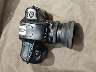 （分類：）位於 。 由 cameragoaway 提交（商品編號 1342431986，圖片 1）。簡介： 。