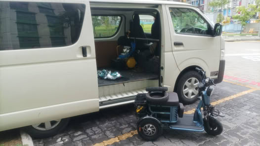 Service & Repair PAB/PMD/PMA Tyre, Inner Tube and Battery Collection item 1