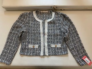 （分類：）位於 。 由 boutiqlo 提交（商品編號 1342928787，圖片 1）。簡介： 。