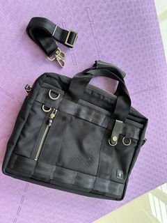 (Category: ) located in . Submitted by style_motion (Listing ID 1342864730, Image 1). Description: .