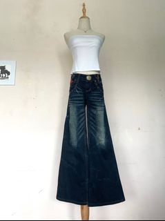 (Category: ) located in . Submitted by dwonggg (Listing ID 1342937952, Image 1). Description: .