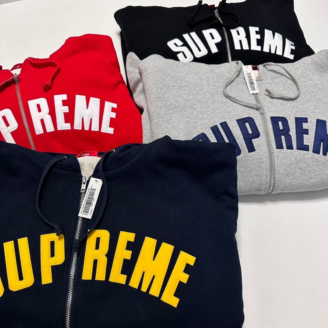 SUPREME 24FW ARC THERMAL LINED ZIP UP HOODED 加絨外套黑灰藍紅S-XL, 名牌, 服裝- Carousell