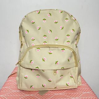 (Kategori: ) berada di . Dikirim oleh jastipnya.noila (ID iklan 1342986198, Gambar 1). Deskripsi: .