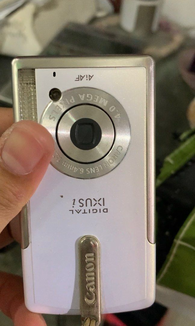[UNTESTED] CANON IXUS i (Category: Cameras) located in Cauayan City . Submitted by maeeecloset (Listing ID 1342878016, Image 1). Description: - has battery inside UNTESTED GUYS HEHE BUY AT YOUR OWN RISK!! If you’re near Quiapo maraming nag aayos dun digi cam for 1500 ata MOP: CashG MOD: J&T Location: Isabela.