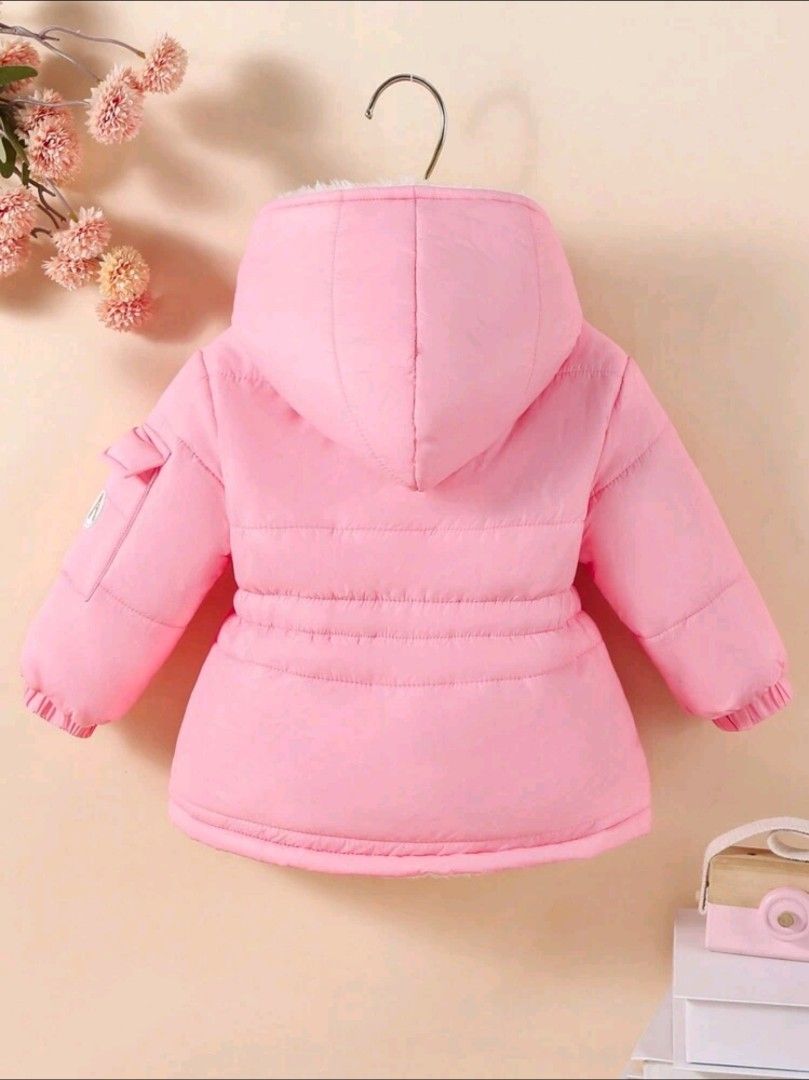 Winter Jacket (Category: Babies & Kids Fashion) located in Singapore. Submitted by happinesscreators (Listing ID 1342855509, Image 3). Description: .