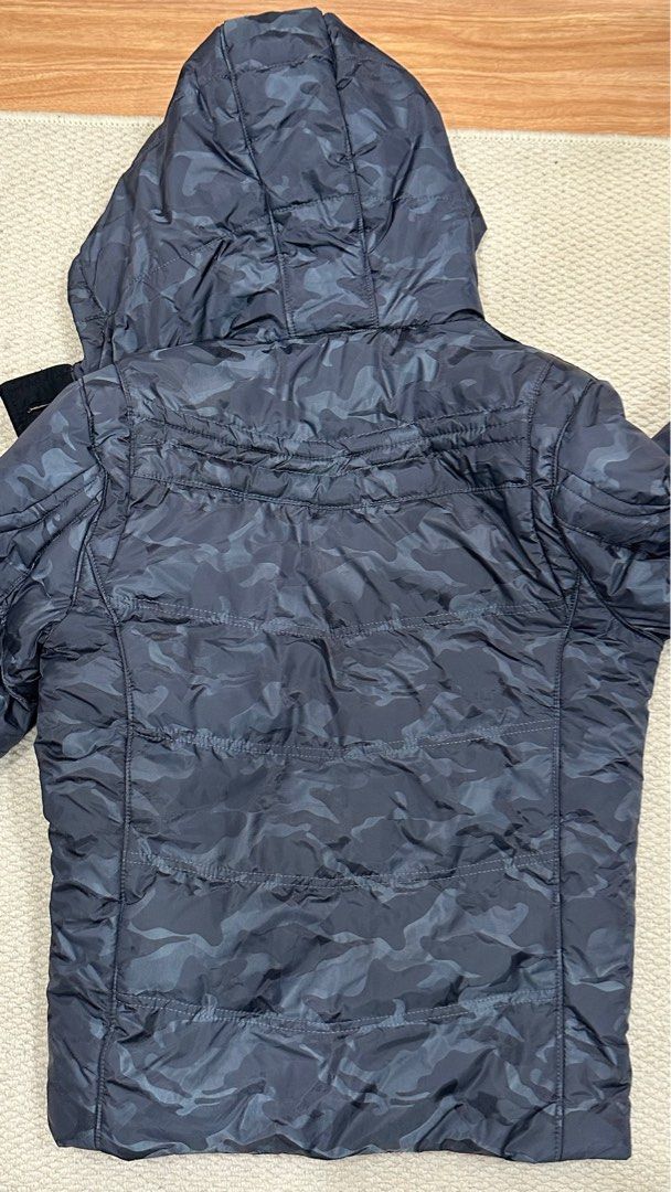Winter Jacket UT Explorer (Category: Coats, Jackets and Outerwear) located in Kuala Lumpur. Submitted by tanlex (Listing ID 1342995113, Image 3). Description: .