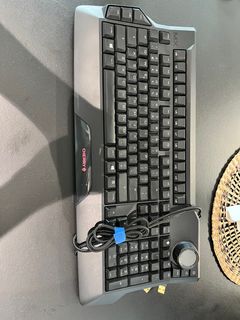 （分類：）位於 。 由 xiaom1fan 提交（商品編號 1343033698，圖片 1）。簡介： 。