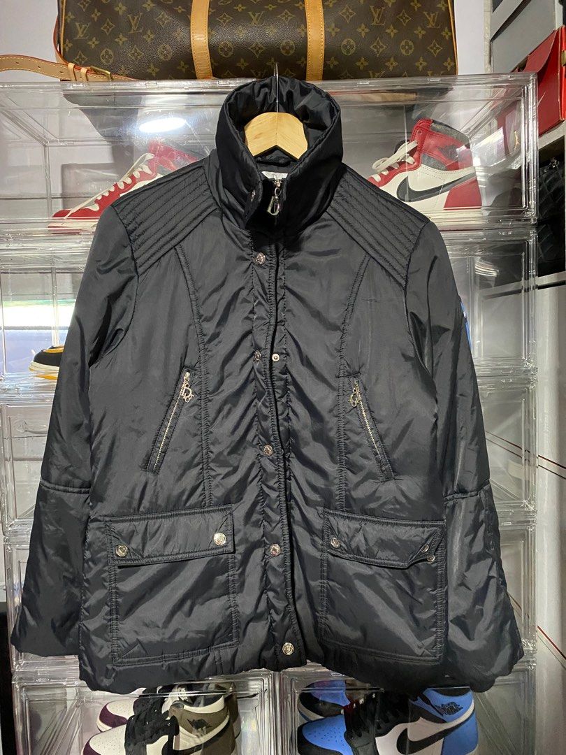 Christian Dior semi puff (Category: Luxury Apparel) located in Baguio. Submitted by fullroom.dgs (Listing ID 1343028813, Image 1). Description: Christian Dior semi puff jacket Very good condition missing puller on handpart Large.