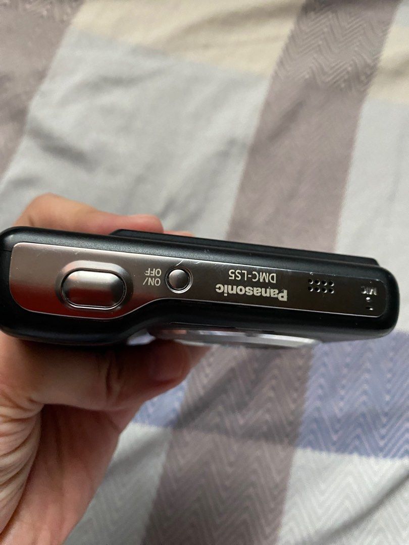 Digicam - Panasonic Lumix (UNTESTED/FOR PARTS) (Category: Cameras) located in Balanga. Submitted by strawberrypoptart (Listing ID 1343101317, Image 2). Description: UNTESTED / FOR REPAIR.