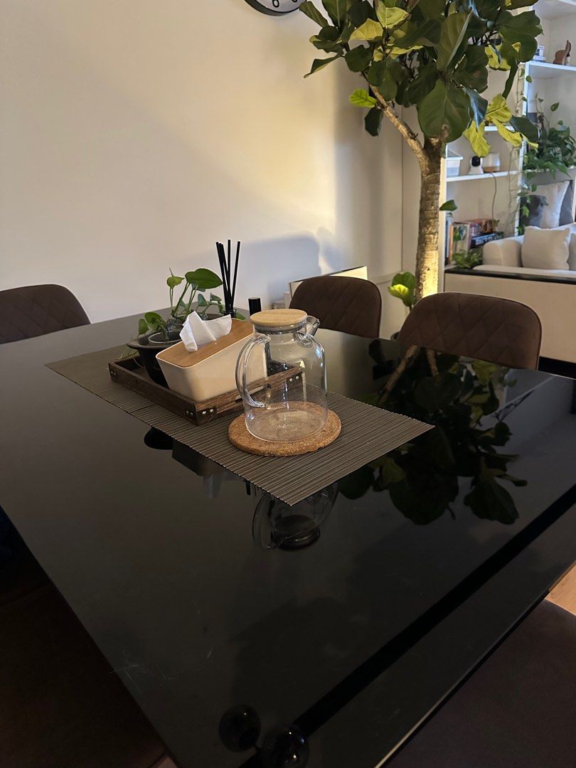 Dining table (Category: Tables & Sets) located in Kuala Lumpur. Submitted by everlwigh (Listing ID 1343127541, Image 3). Description: I m letting go dining table(only table).Very good condition 9/10.