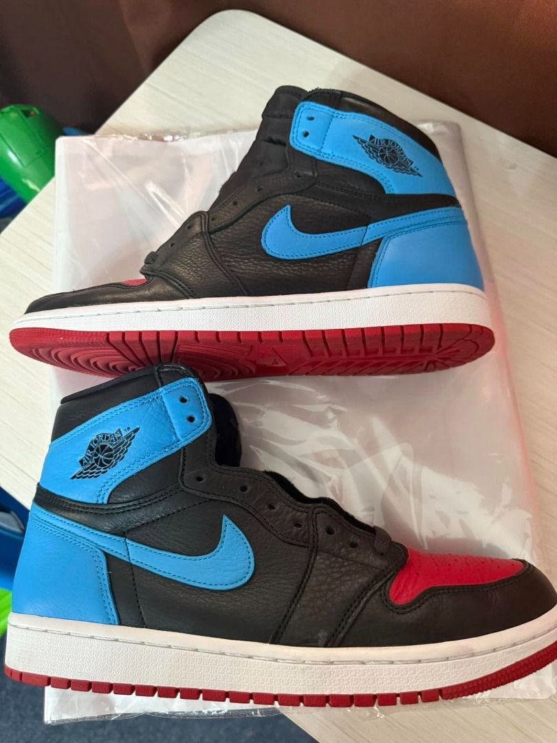 Jordan 1 High UNC to Chi (Category: Sneakers) located in Manila. Submitted by ticketstar (Listing ID 1343203092, Image 2). Description: Jordan 1 High UNC to Chi size 10.5 Mens (12W) price 5k Used few times replacement box QC Area.
