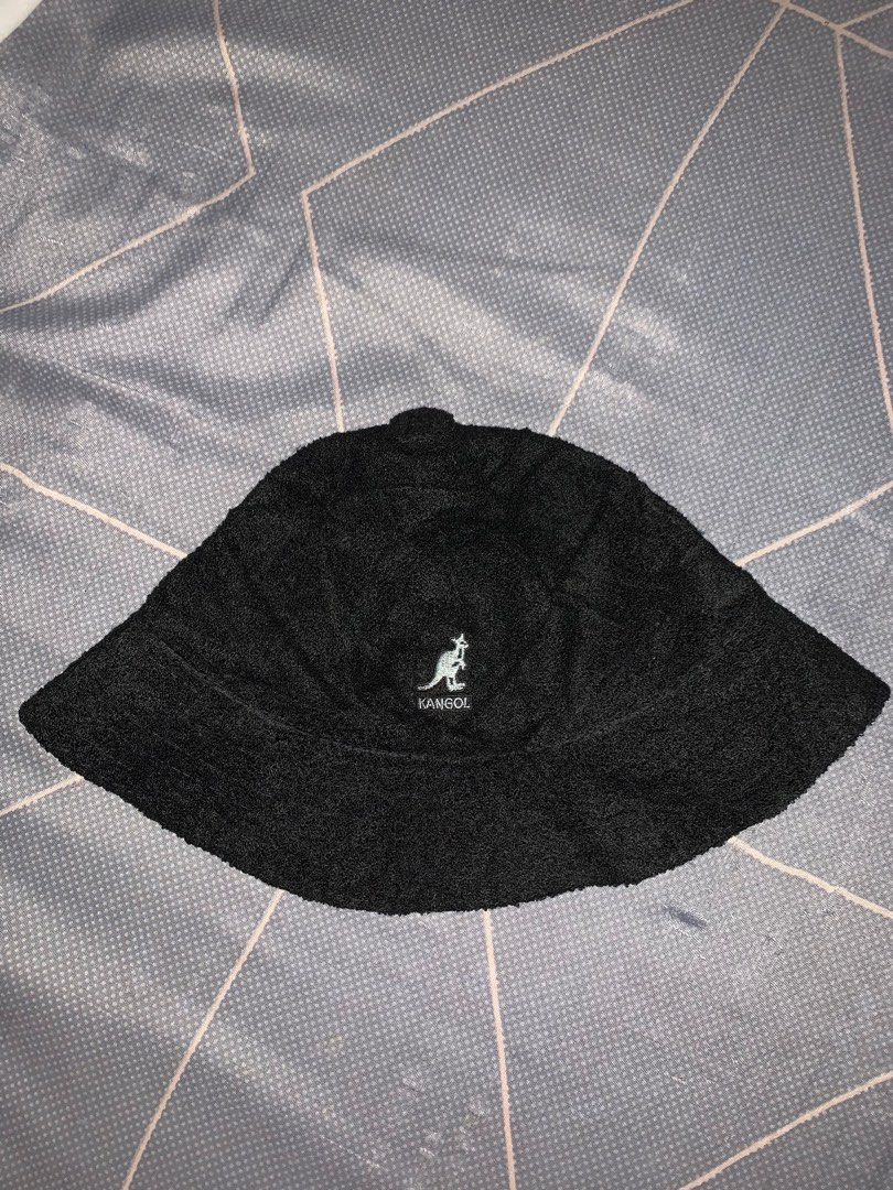 Kangol - bermuda casual bucket hat (Category: Caps & Hats) located in Manila. Submitted by jhonpaular17457 (Listing ID 1343150364, Image 1). Description: 500 shipped may bawas pa para sa sure buyer.