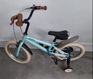 (Category: ) located in . Submitted by ccoovviidd (Listing ID 1343111148, Image 1). Description: .
