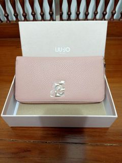 (Kategori: ) berada di . Dikirim oleh lusystuff (ID iklan 1343159167, Gambar 1). Deskripsi: .