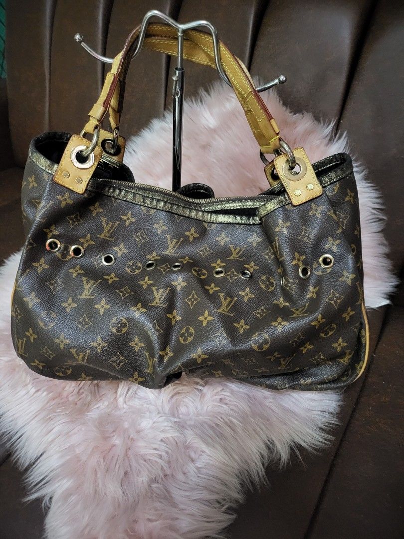 LV Louis Vuitton Monogram Irene Hobo Hand Bag VI2124 (Coded) (Category: Luxury Bags & Wallets) located in Taguig. Submitted by jayveeehl (Listing ID 1343140840, Image 2). Description: RFS Closet Decluttering, Coded, missing cord,First photo for reference only but actual condition of the bag seen on the succeeding photos posted, Fort Bonifacio Taguig City location,.