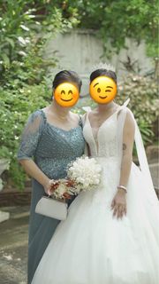(Category: ) located in . Submitted by Monanana (Listing ID 1343100375, Image 1). Description: .