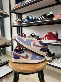 (Kategori: ) berada di . Dikirim oleh ncaa.sneakers (ID iklan 1343098544, Gambar 1). Deskripsi: .