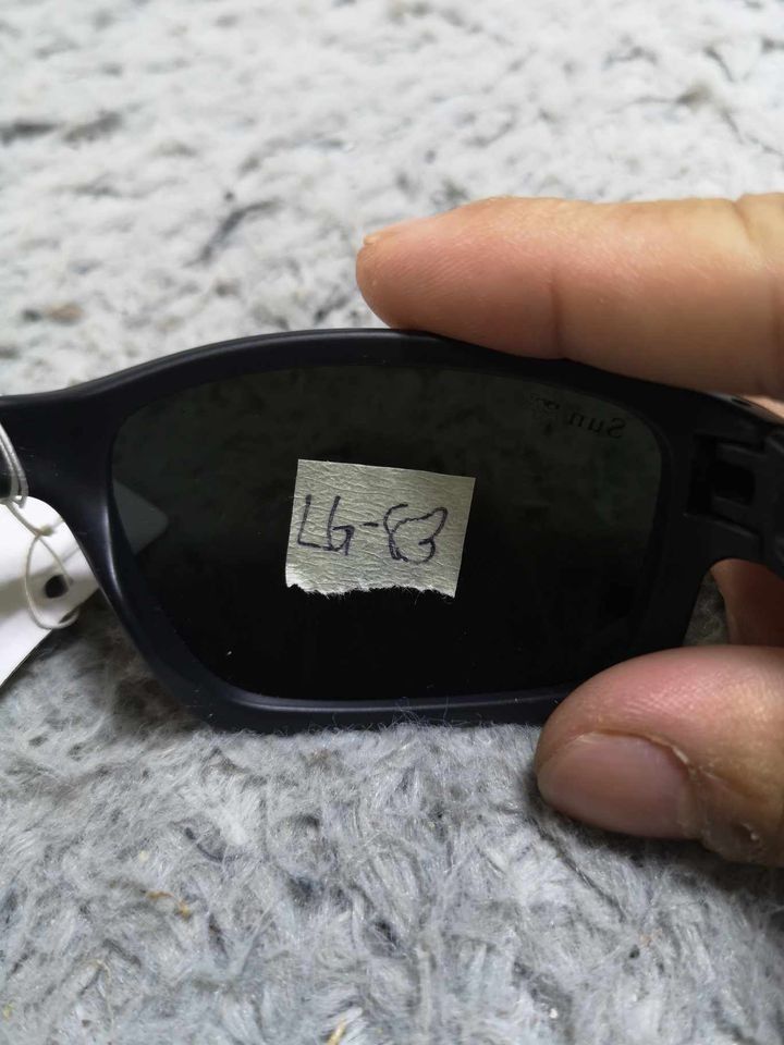Rectangular Yellow Polarized Sunglasses (Category: Sunglasses & Eyewear) located in Santa Cruz. Submitted by jmy_surplus.2 (Listing ID 1343206440, Image 2). Description: Size ; Color Yellow; Type ; Sunglasses Brand ; No Brand Material ; Plastic Style ; Black Yellow Polarized Sunglasses LG 83 JMY 4.