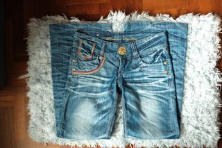 (Category: ) located in . Submitted by dwonggg (Listing ID 1343095765, Image 1). Description: .