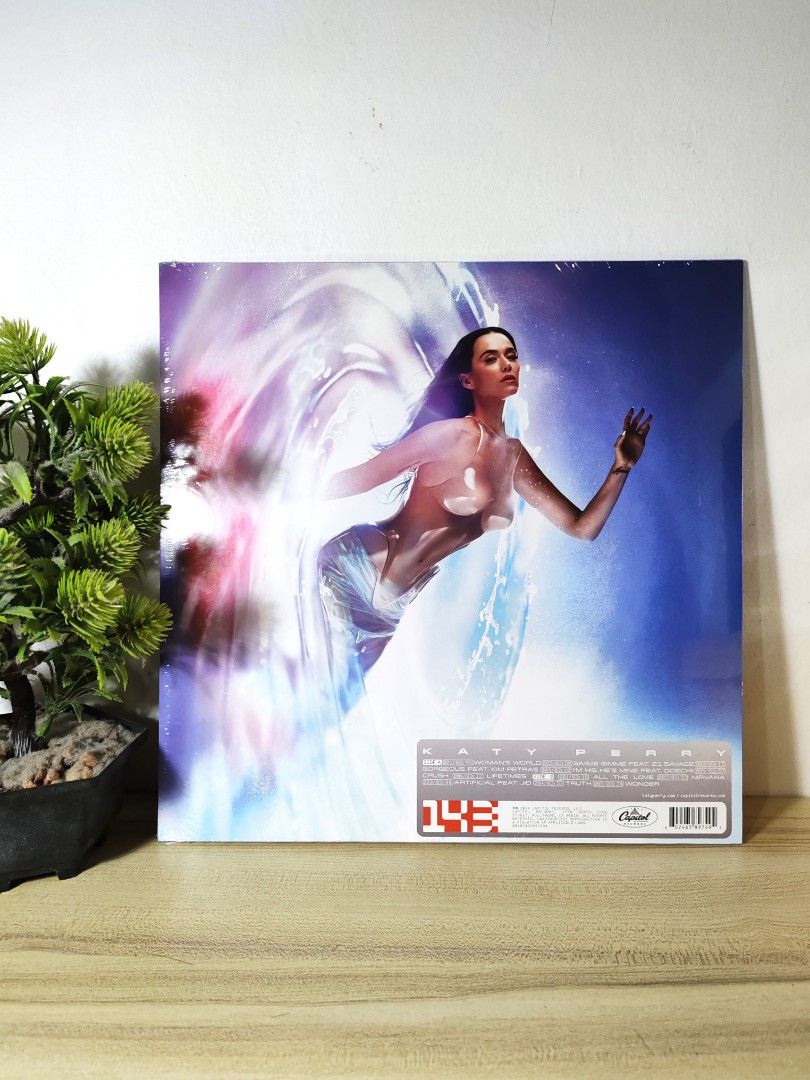 SIGNED/SEALED: KATY PERRY- 143 STANDARD COLORED VINYL WITH SIGNED VINYL INSERT (LP NOT CD) (Category: Vinyls) located in Tarlac. Submitted by joshua.collects (Listing ID 1343054614, Image 2). Description: BRAND NEW/SEALED SIGNED/ LIMITED EDITION VINYL KATY PERRY- 143 STANDARD COLORED VINYL WITH SIGNED VINYL INSERT PHP 4,399 - Plus local shipping fee (180php to 200php if around Luzon and Metro Manila, 240php-260php if Visayas and Mindanao - Can al