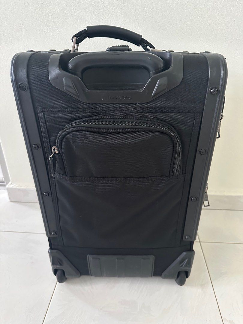 Travelpro Flight crew 5 22 Expandable Pilot Rollaboard Hobbies Toys Travel Luggage on Carousell