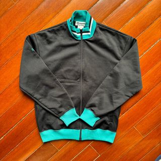 （分類：）位於 。 由 nikea.co 提交（商品編號 1343179901，圖片 1）。簡介： 。