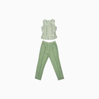 (Category: ) located in . Submitted by eld.vintage (Listing ID 1343359078, Image 1). Description: .