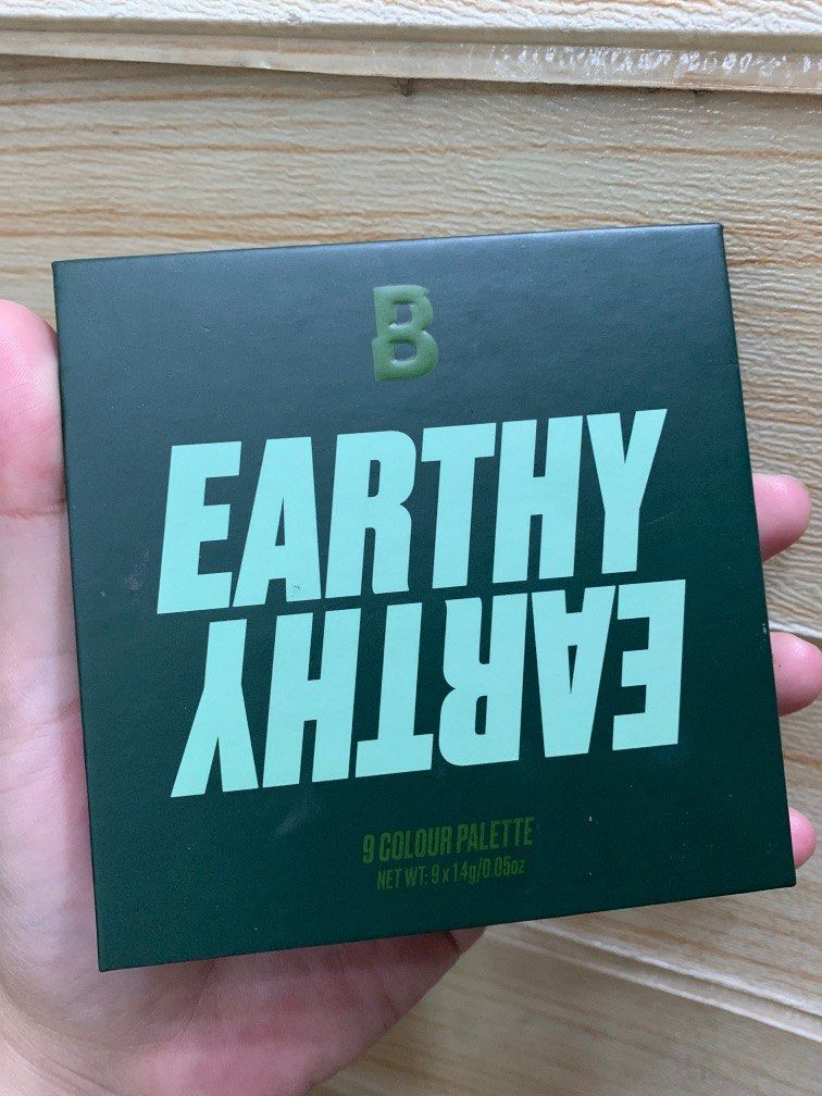 Beauty Bay Earthy Eyeshadow Palette (Category: Makeup) located in Quezon City. Submitted by appleabanilla (Listing ID 1343214513, Image 1). Description: Only Scratched the surface so I can repress & depot some in my magnetic palette. Location: Proj. 8, Q.C. MOD: Lalamove MOP: Gcash or COD thru Lalamove only.