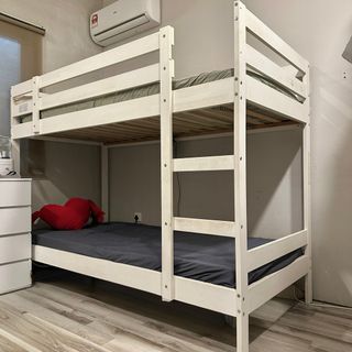 (Category: ) located in . Submitted by noelle_c (Listing ID 1343318751, Image 1). Description: .