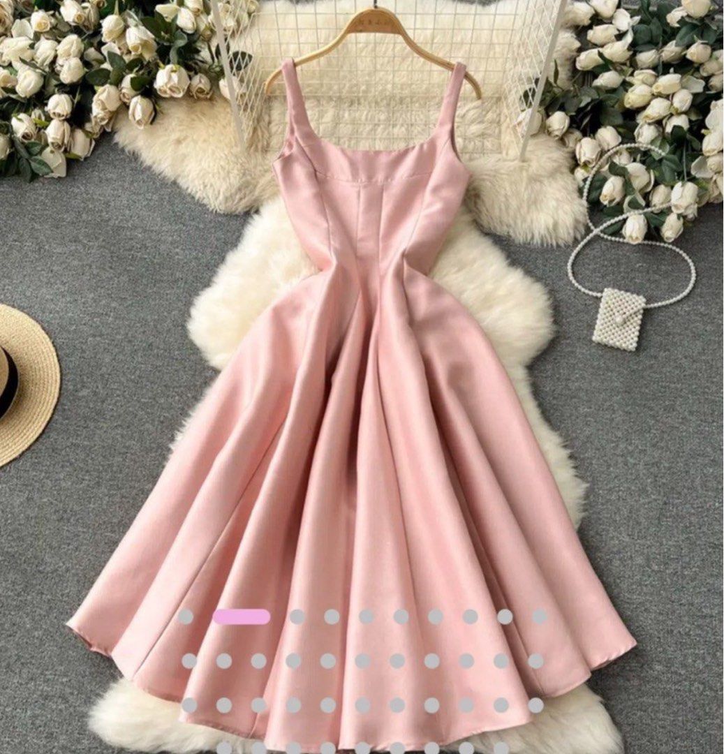 By Camilla Co dress (Category: Evening dresses & gowns) located in Quezon City. Submitted by roseela (Listing ID 1343358503, Image 2). Description: Small size Bust 32 Waist 25 Hips 34 Havent worn because bust is tight on me..