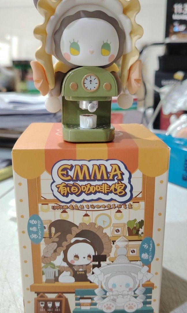 Emma Coffee Series- Coffee Machine (Category: Coffee Machines & Makers) located in San Juan City. Submitted by lavishchicks (Listing ID 1343233241, Image 2). Description: Emma Coffee Series Confirm - Coffee Machine With Box, Open Foil and card. Original Srp: Php650 Sale Price : Php590.