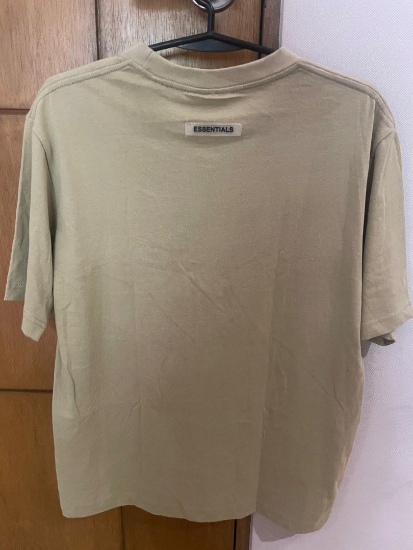 Fear of God ESSENTIALS T-shirt (Category: Tshirts & Polo Shirts ) located in Manila. Submitted by alyxstudihoe (Listing ID 1343307577, Image 2). Description: Condition: 10/10 - Still has the tags GCash payment.