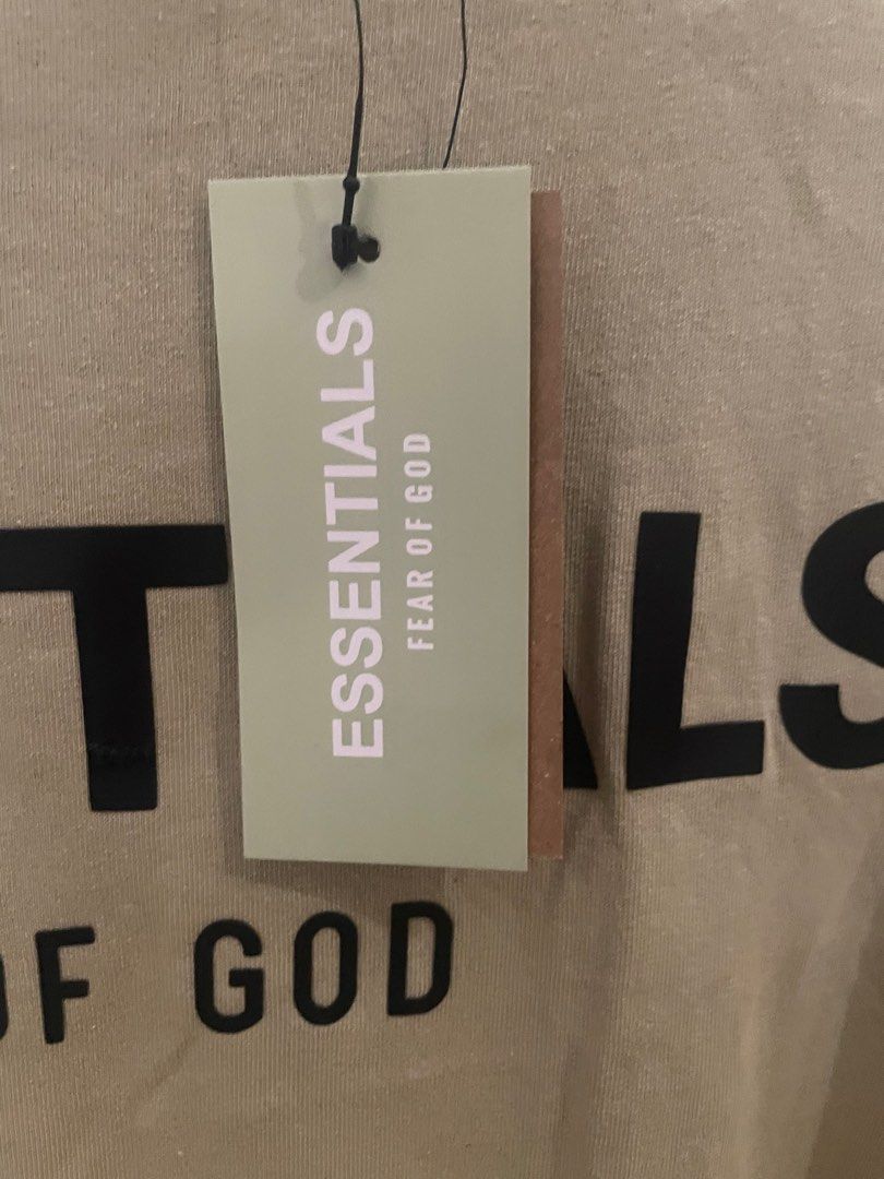 Fear of God ESSENTIALS T-shirt (Category: Tshirts & Polo Shirts ) located in Manila. Submitted by alyxstudihoe (Listing ID 1343307577, Image 3). Description: Condition: 10/10 - Still has the tags GCash payment.