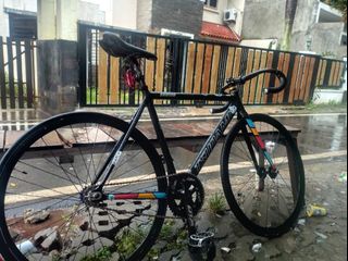 (Kategori: ) berada di . Dikirim oleh second_trift (ID iklan 1343254150, Gambar 1). Deskripsi: .