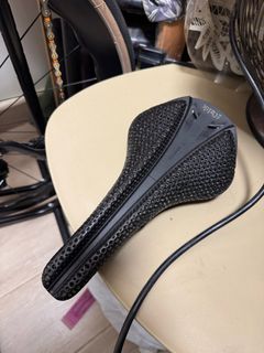 （分類：）位於 。 由 hang0011 提交（商品編號 1343367974，圖片 1）。簡介： 。
