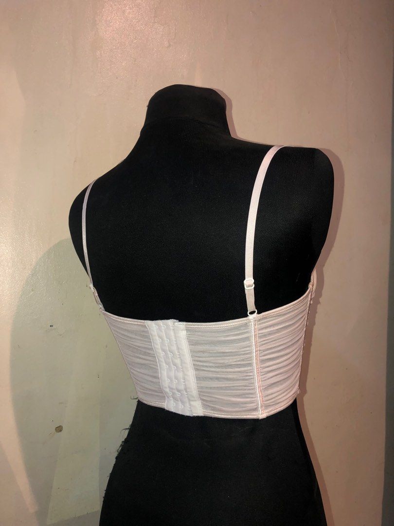 Glassons Corset (Category: Others Tops) located in Taguig. Submitted by unfeigned (Listing ID 1343216179, Image 3). Description: would best fit small sizes has small stain in front see pic for reference.