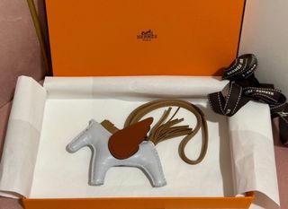 （分類：）位於 。 由 glend2018 提交（商品編號 1343287761，圖片 1）。簡介： 。