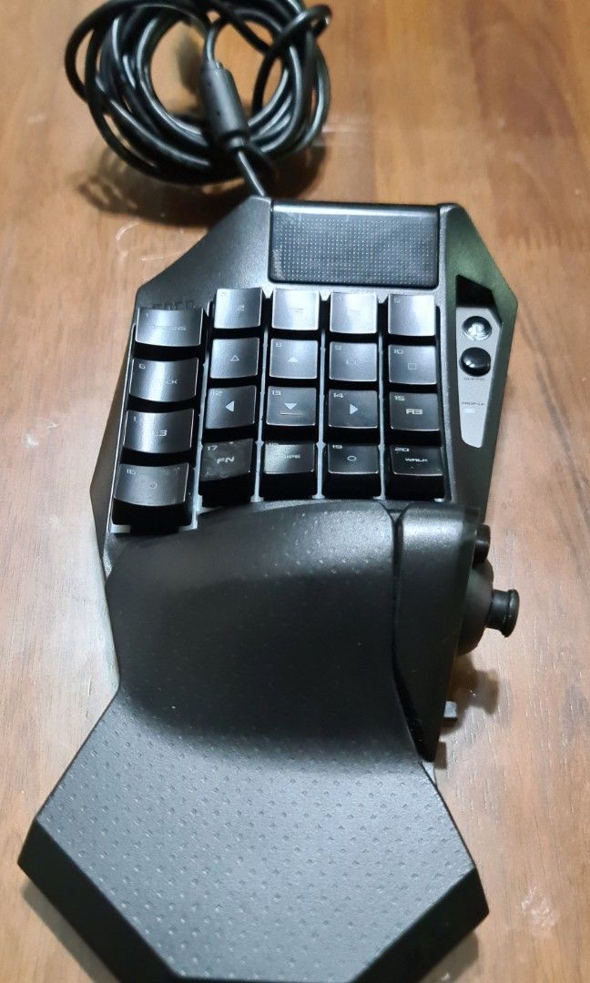 HORI Tactical assault commander keypad ps4/ps3/pc (Category: Computer Keyboard) located in Las Pinas. Submitted by monjoy2011 (Listing ID 1343307560, Image 1). Description: Used as numpad for pc.