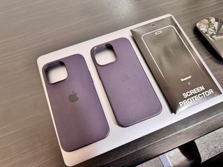 iPhone 14 Pro Max Leather & Silicon Magsafe (Deep Purple)