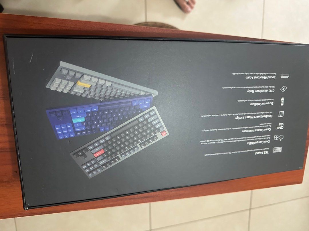 Keychron Q3 Mechanical Keyboard (Category: Computer Keyboard) located in Mandaluyong City. Submitted by tanjirou11 (Listing ID 1343225753, Image 3). Description: Bought from Datablitz last October 2024 Like new, complete with box and all accessories Original Price: 8,750 Rfs: not really using it.