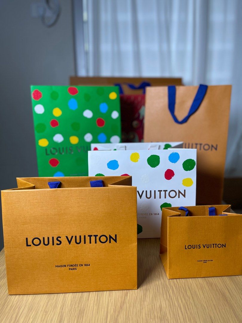 Louis Vuitton original paper bag (Category: Luxury Bags & Wallets) located in Manila. Submitted by lessismore_9x (Listing ID 1343248734, Image 1). Description: This is an original paper bag from Louis Vuitton, available in various sizes. The price may differ based on the size of the paper bag. It is brand new and has never been used, remaining in pristine condition. Price range: 500 - 3,000pesos depending on size and design. For more details, ple