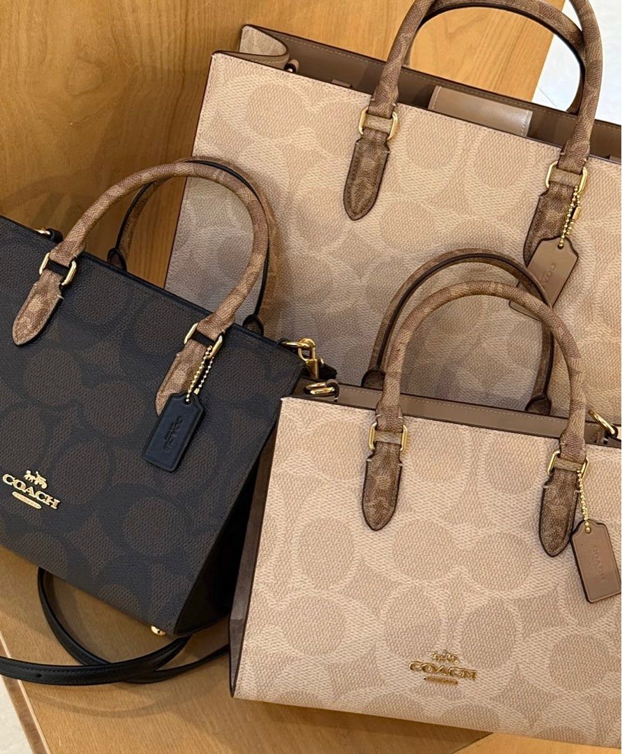 Maggie tote bag coach, Women's Fashion, Bags Wallets, Tote Bags