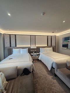 MBS DELUXE/PREMIUM ROOM for July, Tickets & Vouchers, Local ...