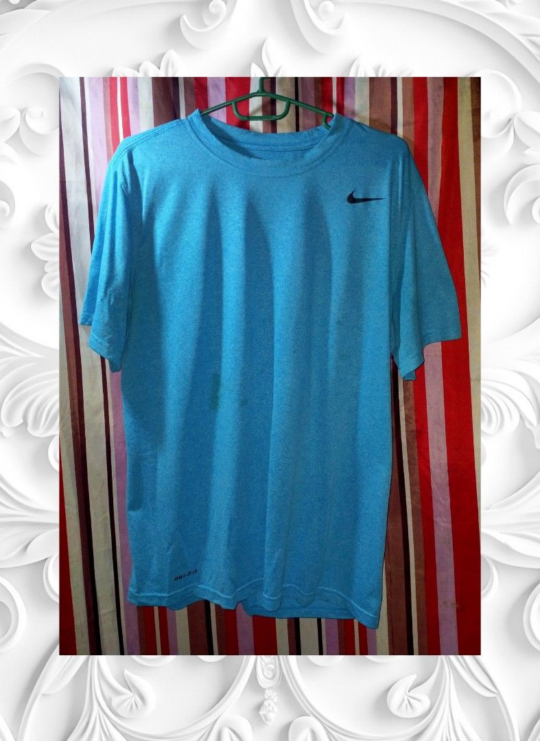Nike Dri-Fit Blue Large Shirt (Category: Tshirts & Polo Shirts ) located in San Jose del Monte. Submitted by lethriftster (Listing ID 1343244886, Image 1). Description: Nike Dri-Fit Blue Large Shirt Size: L/G/G Dimes: Width- 21 Length- 28 shipping Options: J&T- Payment first (No COD) LBC- COP or cash on pick-up Lalamove- COD or cash on delivery basta kayo po ang magpapa-pick up ng item sa rider ng lalamove. *paalala: yung shipping fee ay laging p