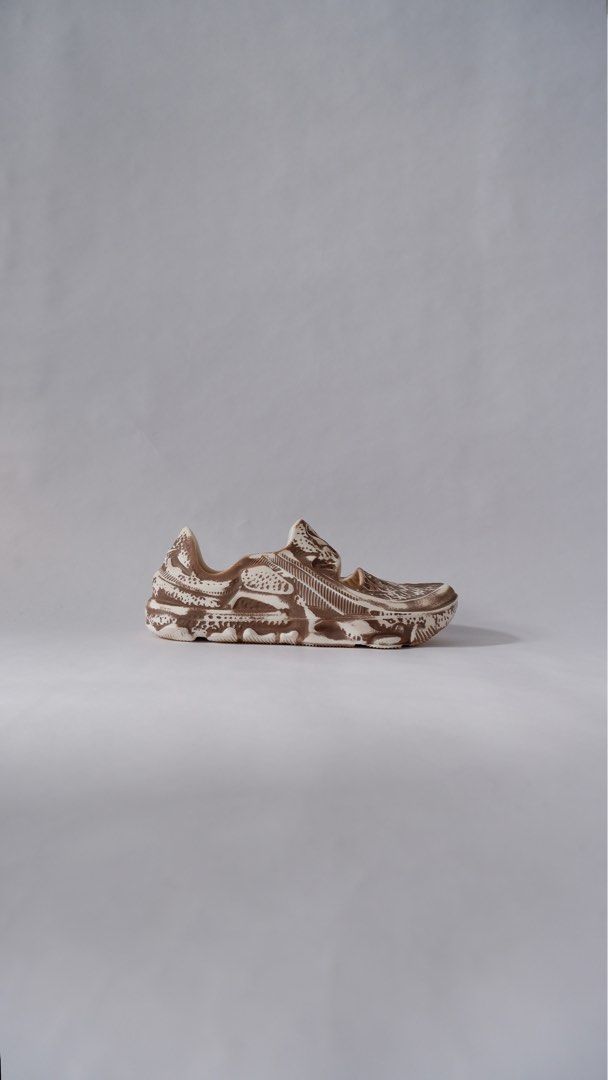 Nike ISPA Universal Foam （分類：波鞋）位於 Hong Kong。 由 lumos_lx_official 提交（商品編號 1343249708，圖片 1）。簡介： For Sale🧙🏻‍♂️🧙🏻 Nike ISPA Universal Foam Size: US10 HKD$ 400 Brand new with box DM for more info 📥。