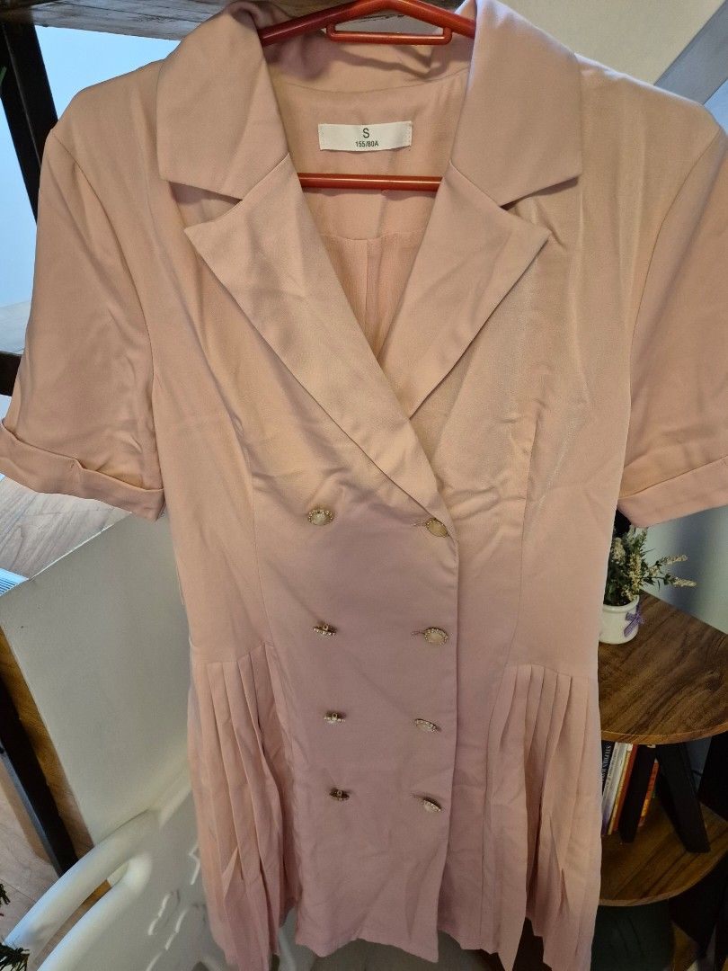 Preloved Korean Branded Dress (Category: Dresses) located in Makati City. Submitted by princess.calisang (Listing ID 1343304431, Image 2). Description: Bundle Price - Get 10 Dress for 999 😊 Delivery: lalamove or j&t Delivery fee: to be shouldered by the buyer Size: Small to Semi Medium.